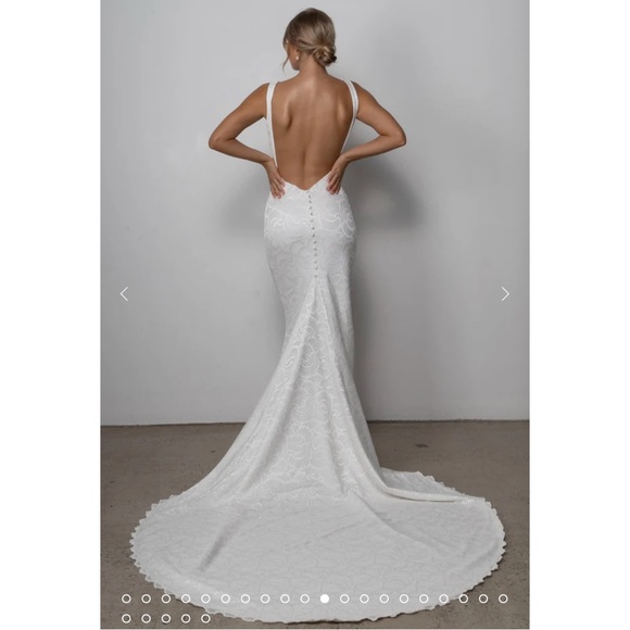 Grace Loves Lace ‘ River’ wedding dress NEVER WORN! - Picture 5 of 12
